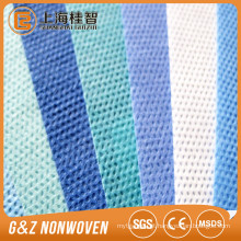 Tecido não tecido 30gsm-80gsm SS / SMS / SMMS Hidrofóbico Spunboned spunlace para lenços umedecidos para fraldas de bebê